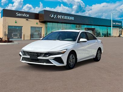 New 2025 Hyundai Elantra Blue