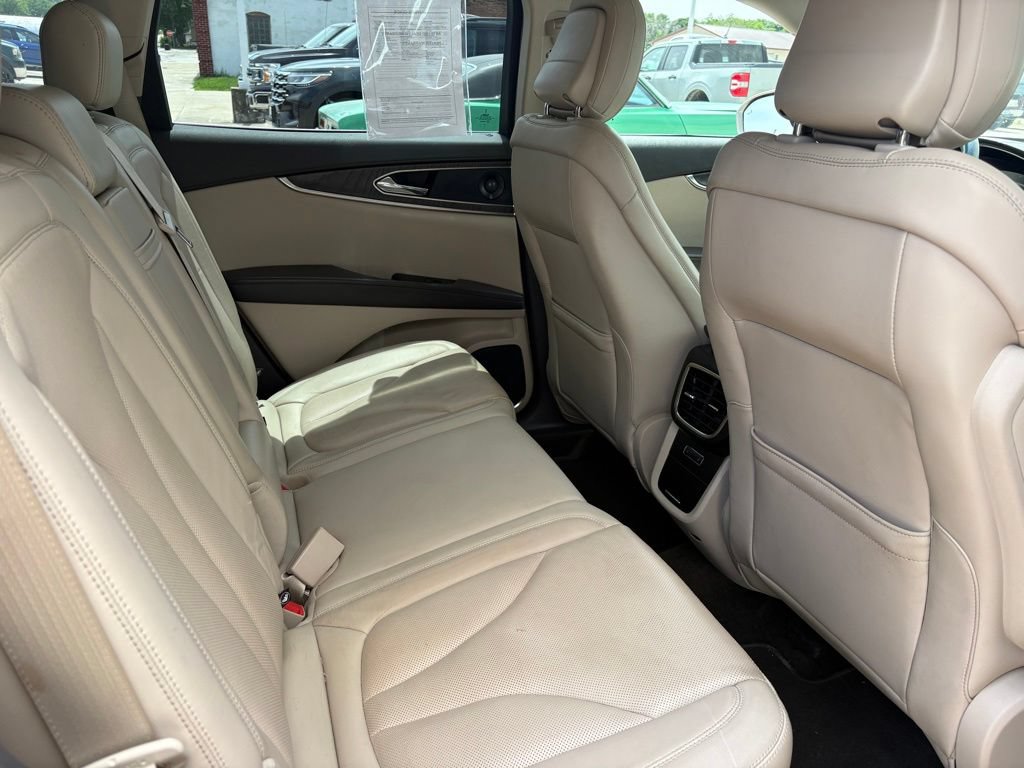 Used 2020 Lincoln Nautilus Reserve w/ Equipment Group 201A AWD/4WD image 8
