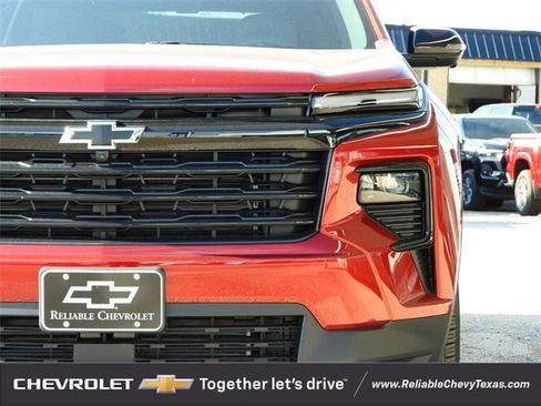 New 2026 Chevrolet Traverse LT w/ Midnight/Sport Edition image 8