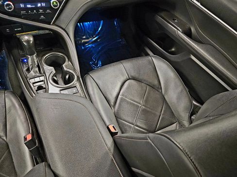 Used 2018 Toyota Camry XLE w/ Protection Package (Q2) image 14