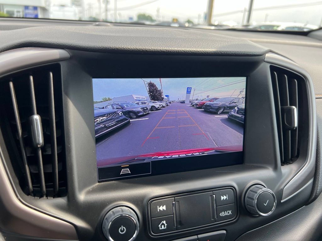 Used 2023 GMC Terrain AT4 AWD/4WD image 13