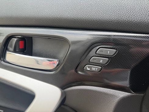 Used 2013 Honda Accord EX-L image 17