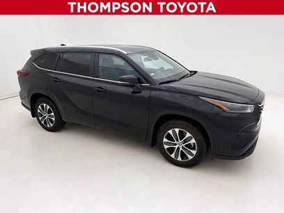 Used 2024 Toyota Highlander XLE