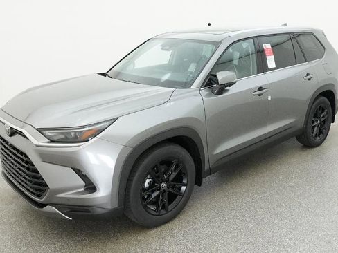 New 2026 Toyota Grand Highlander Limited FWD image 20