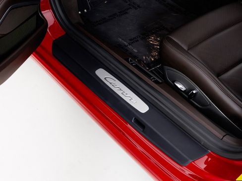 Used 2019 Porsche 911 Carrera image 25