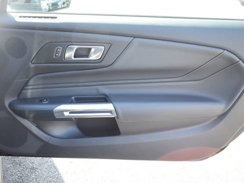 Used 2025 Ford Mustang GT Premium w/ GT Performance Package RWD image 41