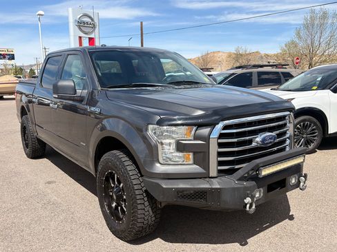 Used 2015 Ford F150 XLT w/ Equipment Group 301A Mid AWD/4WD image 7