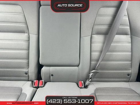 Used 2019 Honda CR-V LX image 16