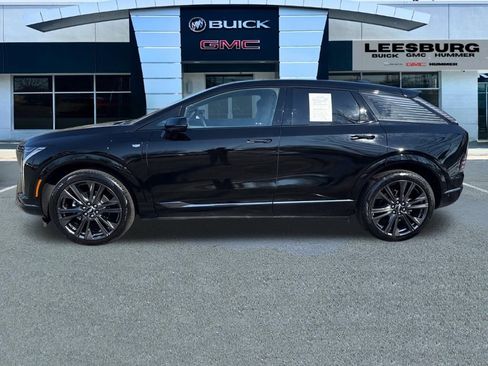 Used 2025 Cadillac Optiq Sport 2 image 3