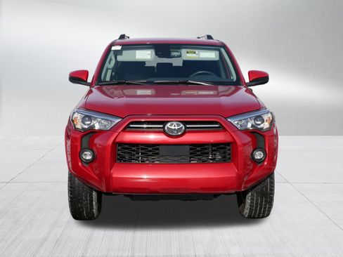 Certified 2024 Toyota 4Runner SR5 image 2