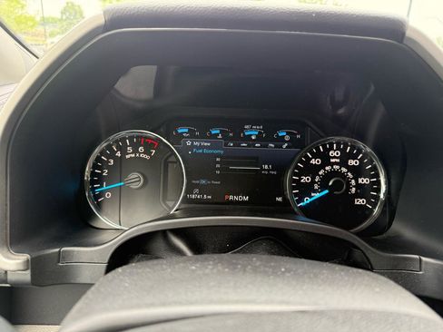 Used 2020 Ford F150 Lariat AWD/4WD image 10