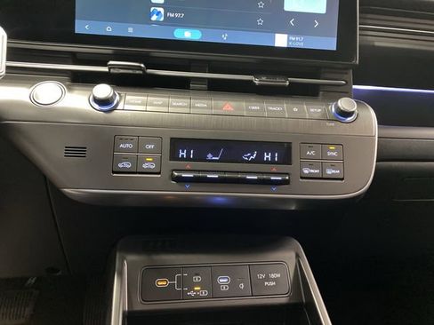 New 2026 Hyundai Kona SEL Premium image 16