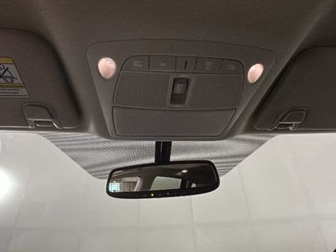 Used 2018 Nissan Murano SL w/ Moonroof Package AWD/4WD image 25