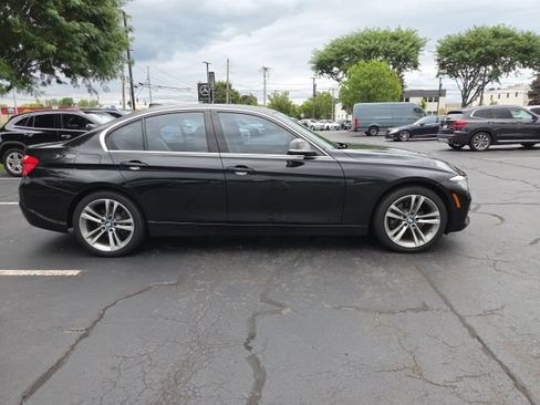 Used 2017 BMW 330i Sedan RWD image 2