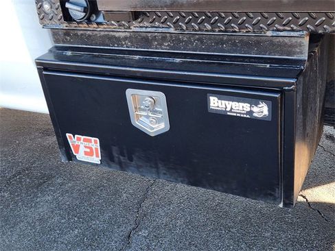 Used 2022 GMC Sierra 2500 Pro w/ Convenience Package image 13