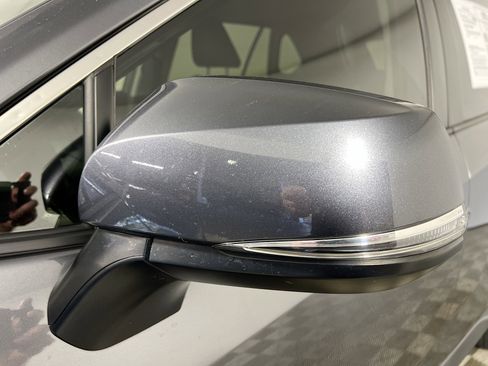 Used 2023 Toyota RAV4 XLE Premium image 13