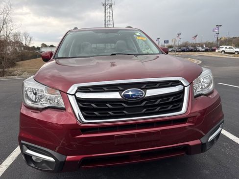 Used 2017 Subaru Forester 2.5i Limited image 8