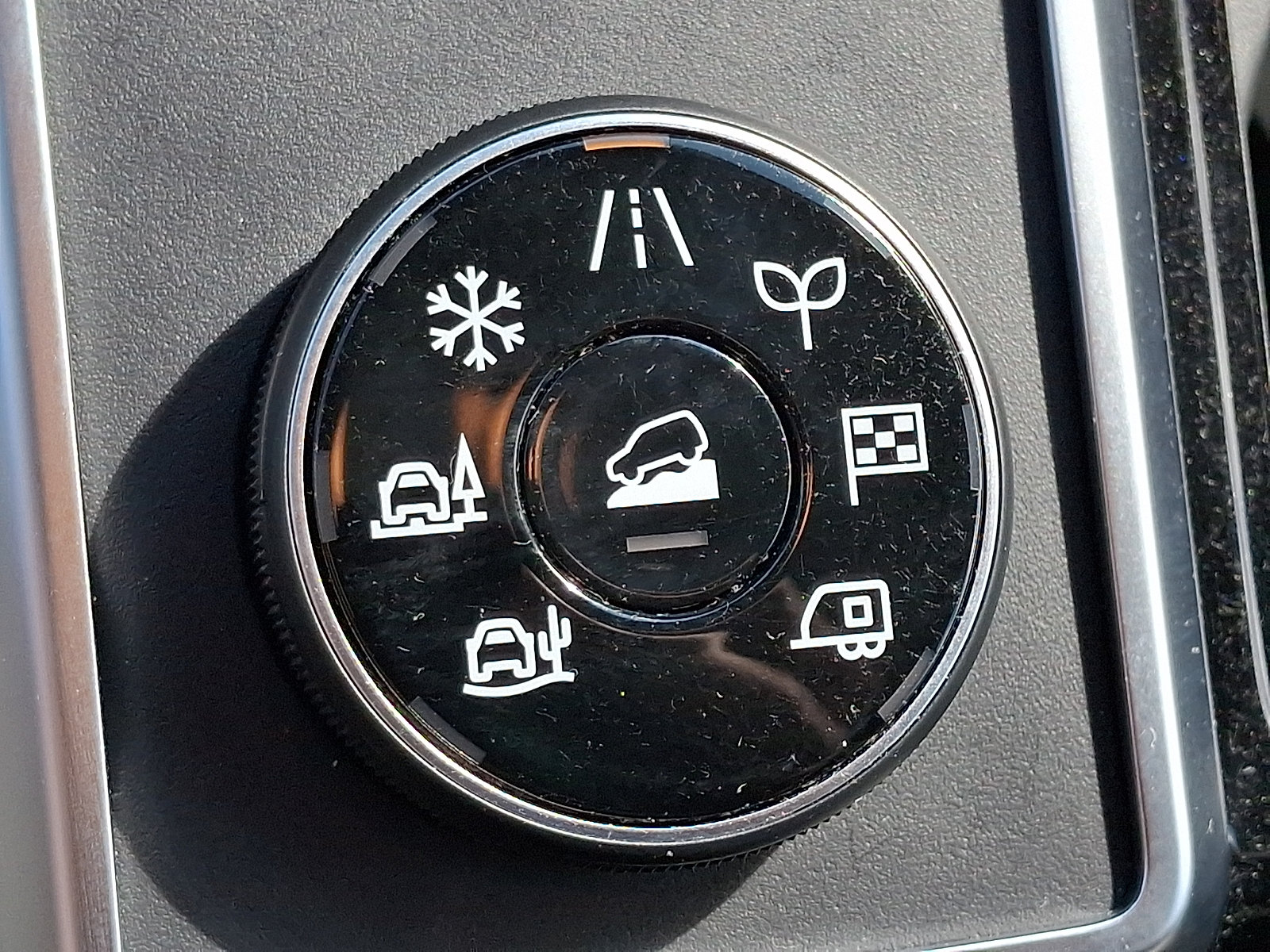 Used 2024 Nissan Pathfinder SL w/ SL Premium Package AWD/4WD image 28