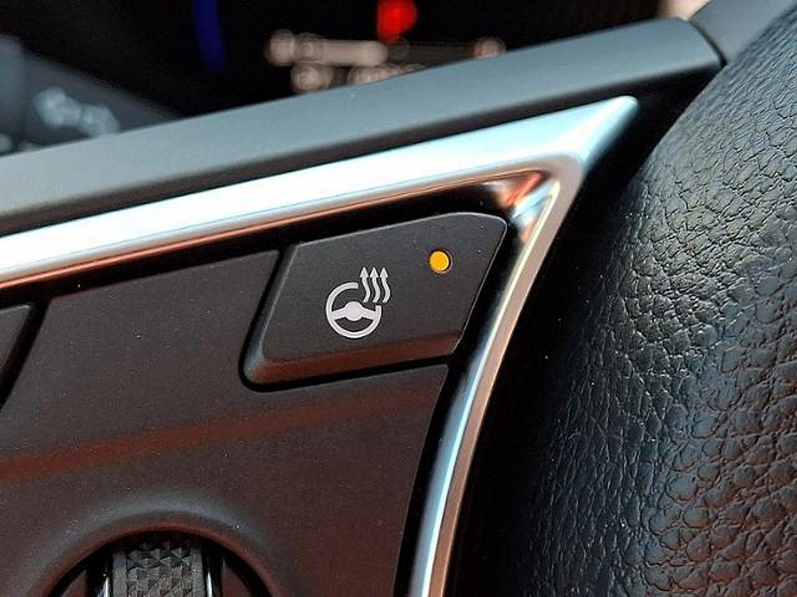 Used 2023 Acura MDX w/ Advance Package AWD/4WD image 31
