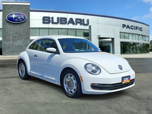 Used 2015 Volkswagen Beetle 1.8T FWD image 1