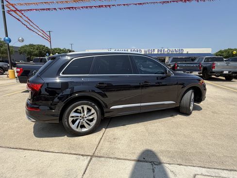 Used 2021 Audi Q7 3.0T Premium Plus w/ Executive Package AWD/4WD image 4