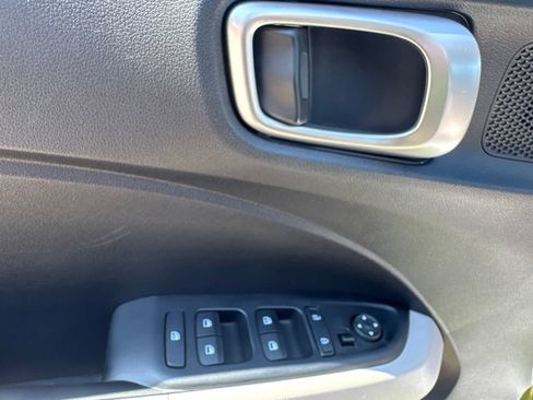 Certified 2024 Hyundai Venue SEL FWD image 13