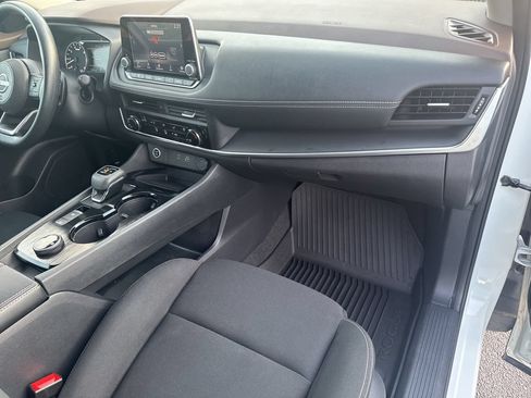 Used 2023 Nissan Rogue S AWD/4WD image 40