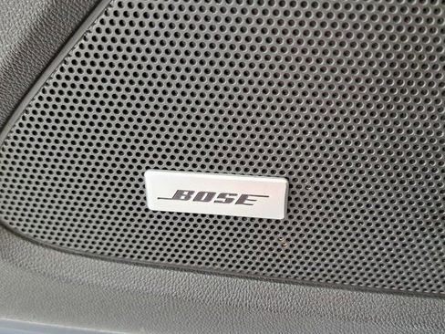 Used 2019 Chevrolet Equinox Premier FWD image 21