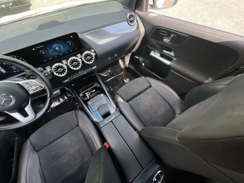 Certified 2022 Mercedes-Benz GLA 250 4MATIC image 14