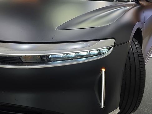 Used 2022 Lucid Air Grand Touring image 34