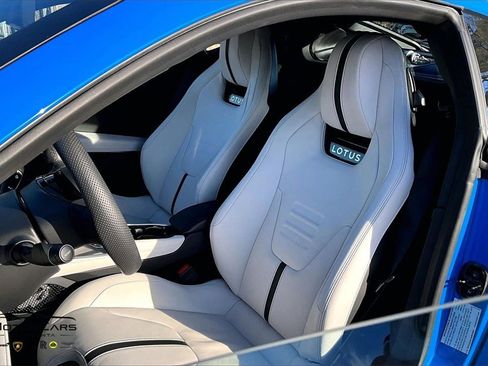 Used 2025 Lotus Emira image 23