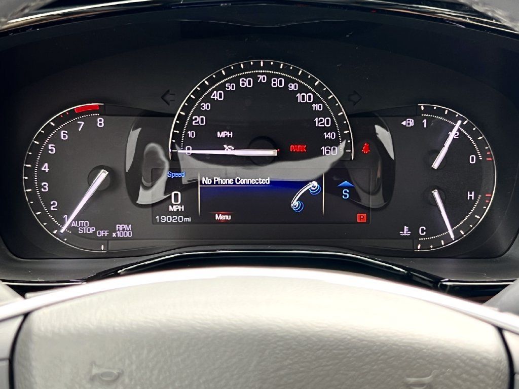 Used 2017 Cadillac XT5 Premium Luxury w/ Driver Assist Package FWD image 34