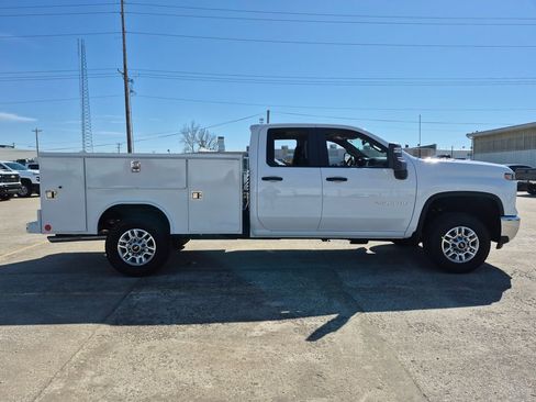New 2026 Chevrolet Silverado 2500 W/T w/ WT Convenience Package image 8