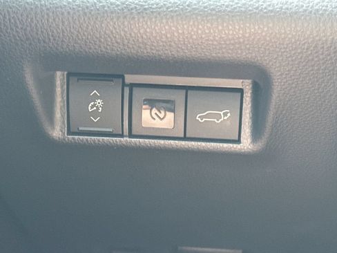 Used 2026 Toyota RAV4 XSE w/ Weather Package AWD/4WD image 31
