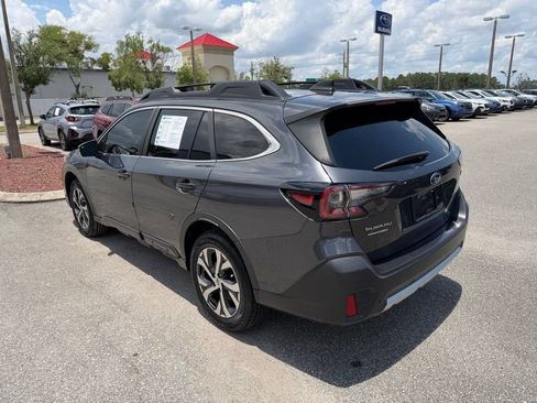 Used 2022 Subaru Outback Limited AWD/4WD image 9