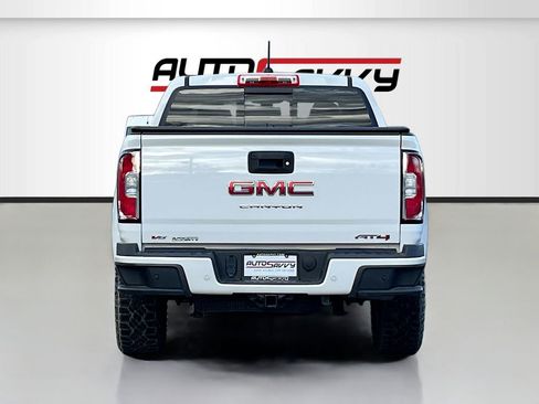 Used 2022 GMC Canyon AT4 w/ Trailering Package image 6