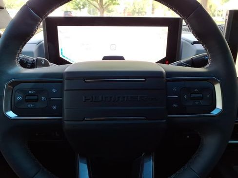 Used 2024 GMC Hummer EV 2X w/ Extreme Off-Road Package AWD/4WD image 25