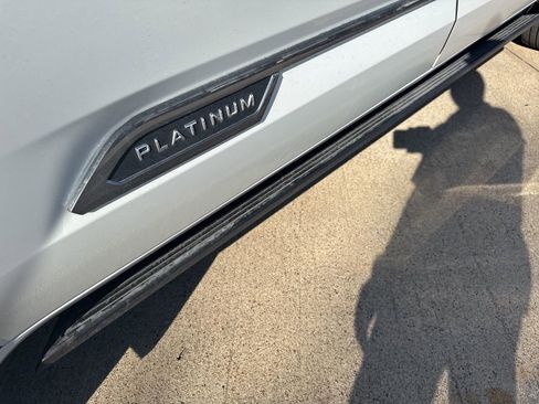Used 2025 Toyota Tundra Platinum image 5