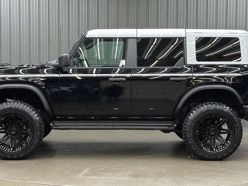 Used 2026 Ford Bronco Heritage Edition AWD/4WD image 2