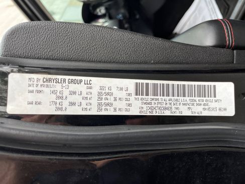 Used 2013 Dodge Durango R/T w/ Technology Group RWD image 32