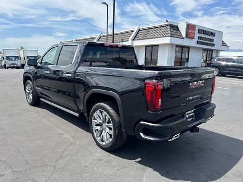 New 2026 GMC Sierra 1500 Denali w/ Denali Reserve Package image 7