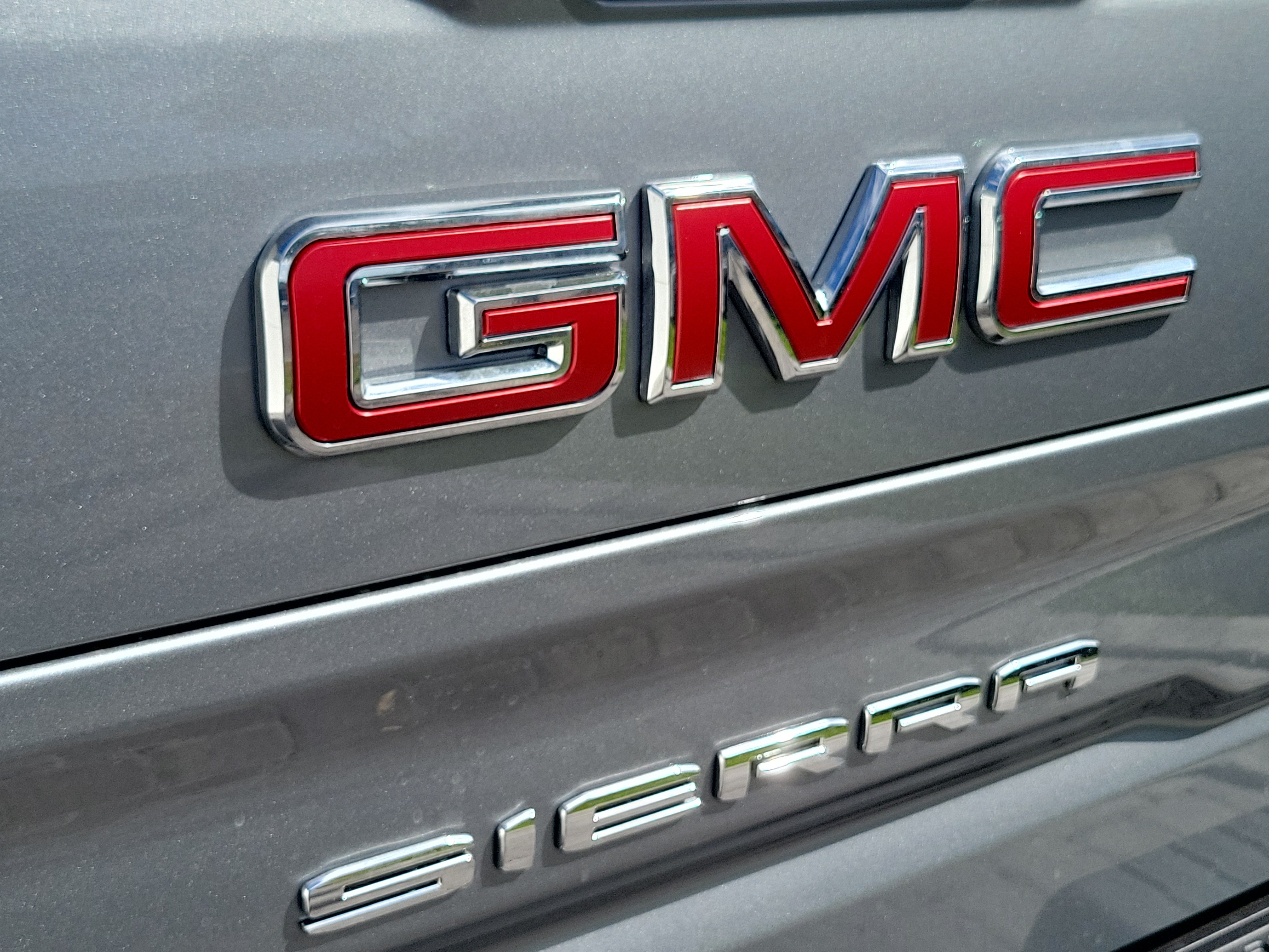 New 2026 GMC Sierra 1500 SLE AWD/4WD image 8