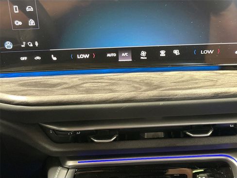 Certified 2025 Audi Q5 Premium w/ Convenience Package AWD/4WD image 16