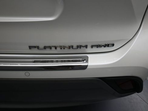 Certified 2021 Toyota Highlander Platinum image 5