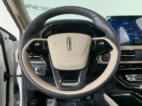 New 2025 Lincoln Corsair Grand Touring w/ Equipment Group 302A AWD/4WD image 28