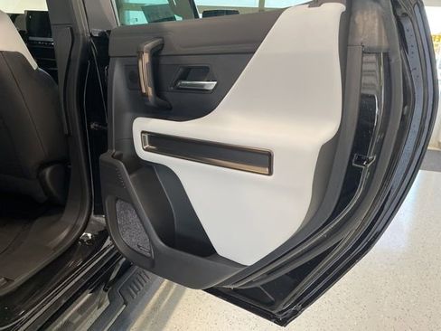 New 2025 GMC Hummer EV 2X AWD/4WD image 59