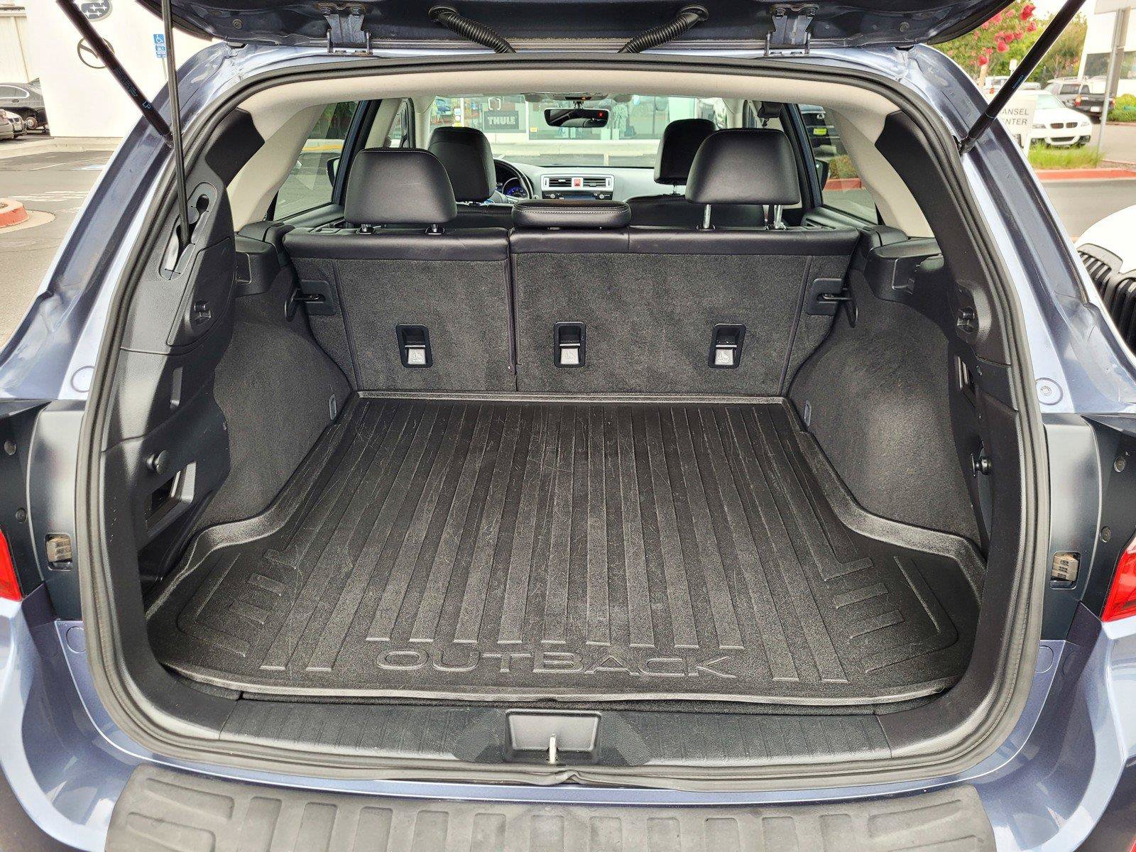 Used 2017 Subaru Outback 3.6R Limited AWD/4WD image 35