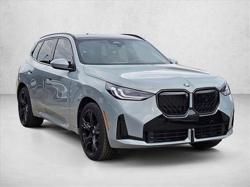 Used 2026 BMW X3 xDrive30i w/ Premium Package AWD/4WD image 3