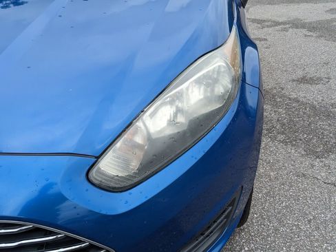 Certified 2019 Ford Fiesta SE FWD image 9