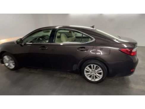 Used 2013 Lexus ES 350 4dr Sdn image 6